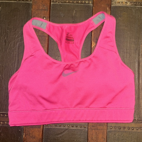 Nike Sports Bra bundle of 3; medium - Picture 4 of 7